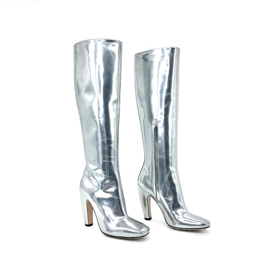 NWOB Bottega Veneta Canalazzo EU 37 US 7 Knee-High Boots Silver Mirrored Leather